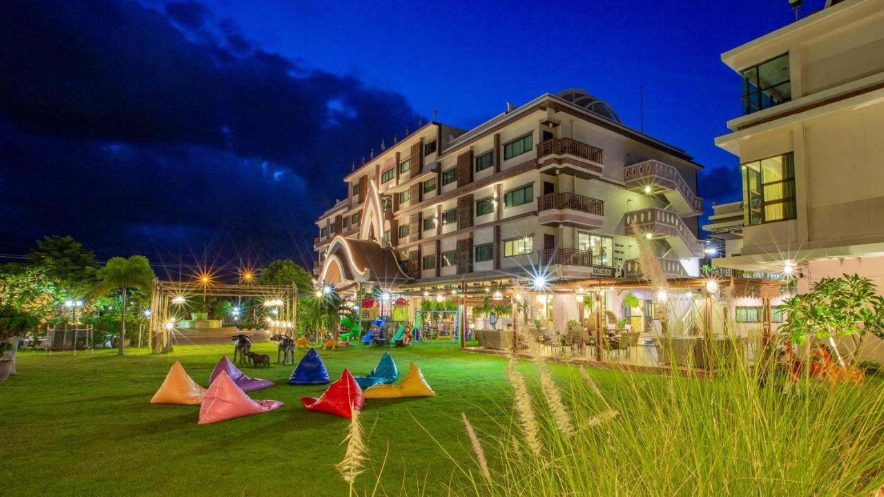 Phanomrungpuri Hotel Buriram Nang Rong Ngoại thất bức ảnh