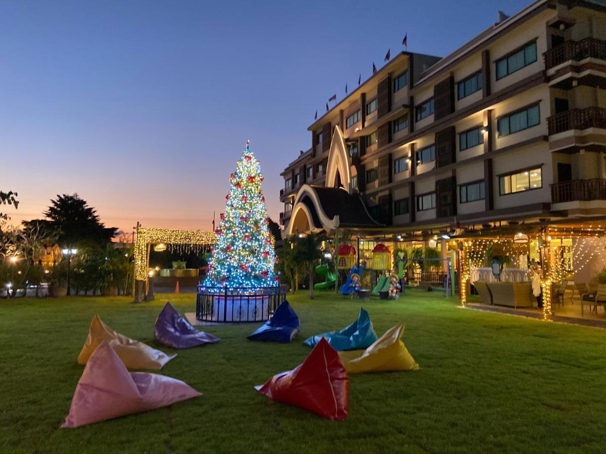 Phanomrungpuri Hotel Buriram Nang Rong Ngoại thất bức ảnh