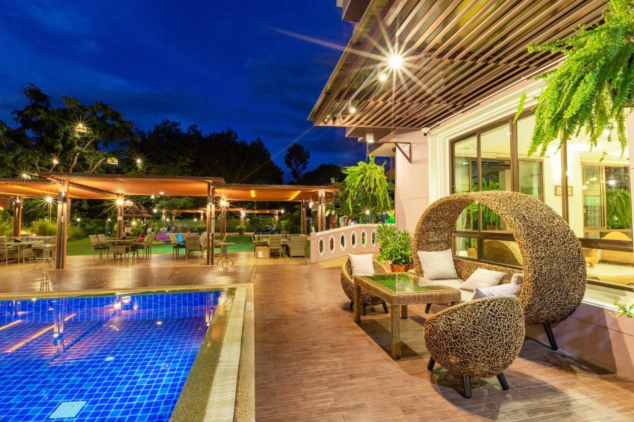 Phanomrungpuri Hotel Buriram Nang Rong Ngoại thất bức ảnh