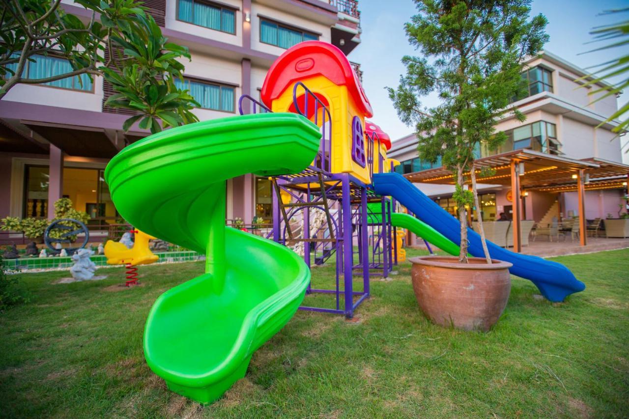 Phanomrungpuri Hotel Buriram Nang Rong Ngoại thất bức ảnh