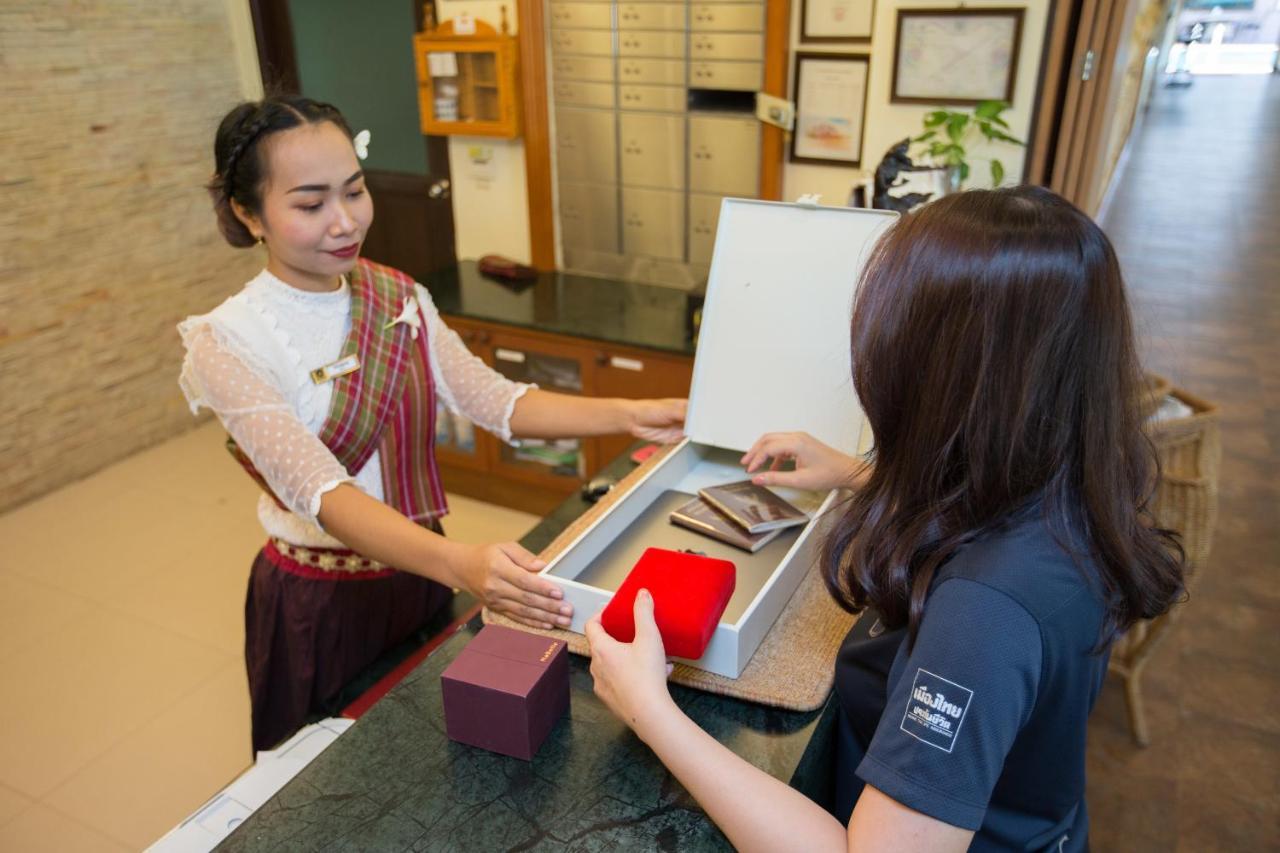 Phanomrungpuri Hotel Buriram Nang Rong Ngoại thất bức ảnh