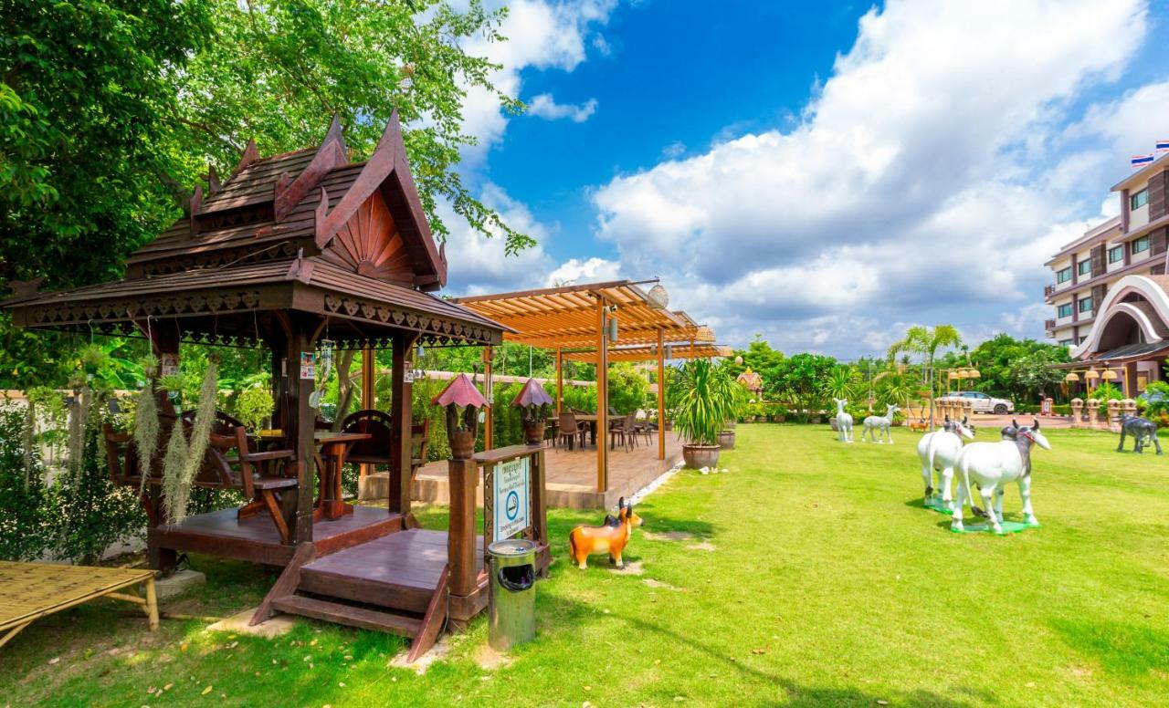 Phanomrungpuri Hotel Buriram Nang Rong Ngoại thất bức ảnh